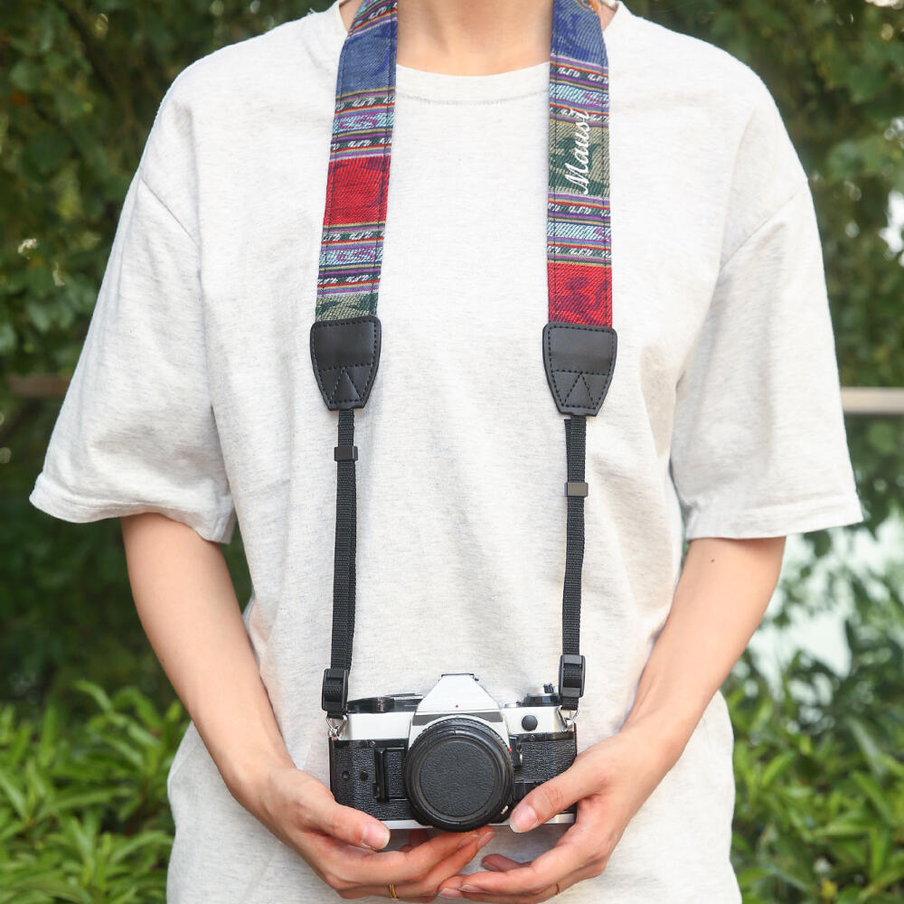 Custom Name Ethnic Woven Camer - đánh giá và giá Travel Accessories Hong Kong