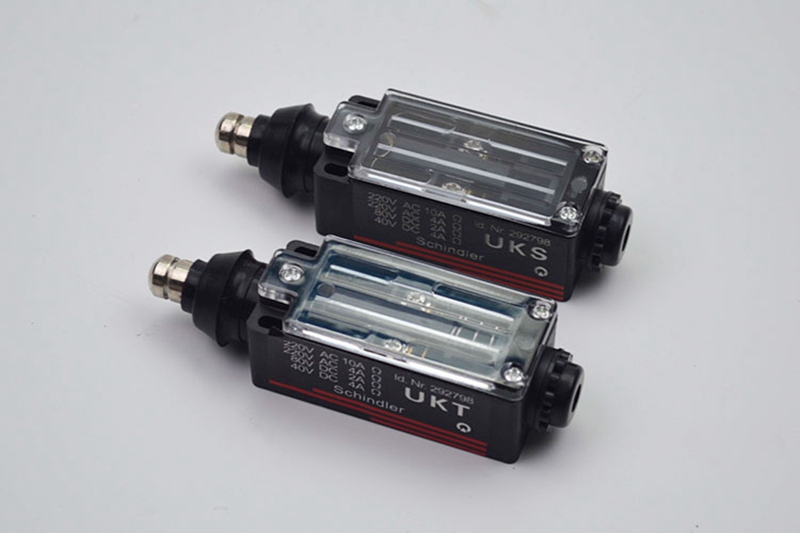 3pcs/lot Travel Switch UKS UKT - đánh giá và giá Travel Accessories Manufacturer